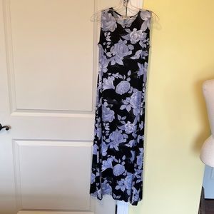 Floral maxi dress